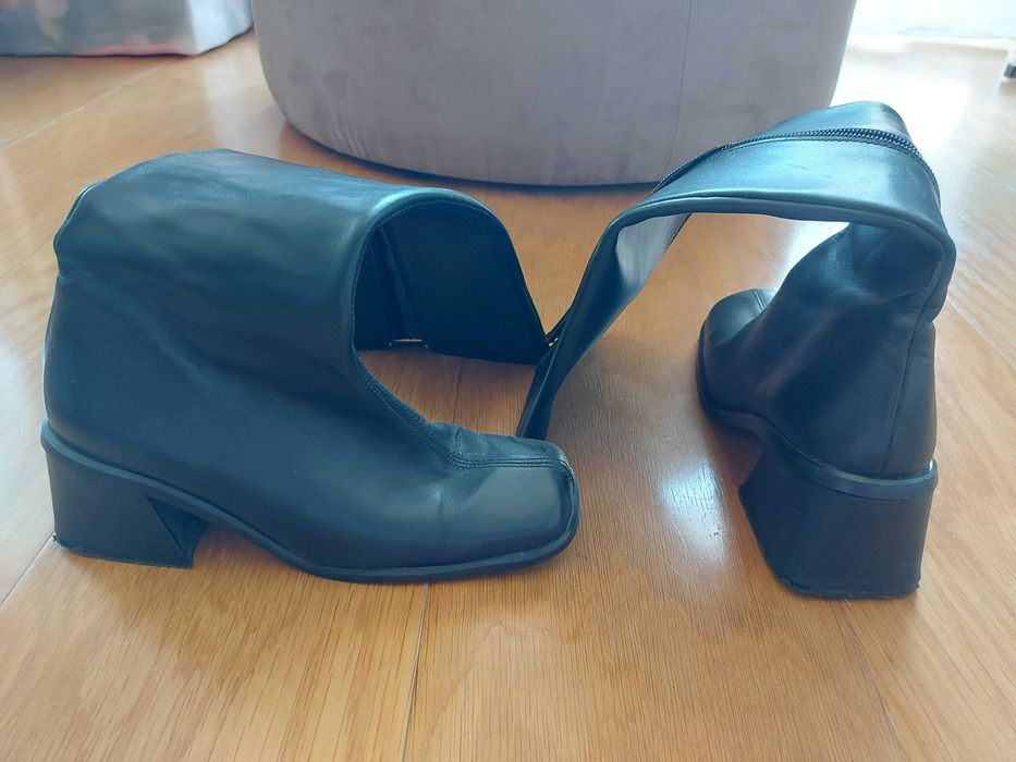 Bota cano alto,pele,preta -nr 36