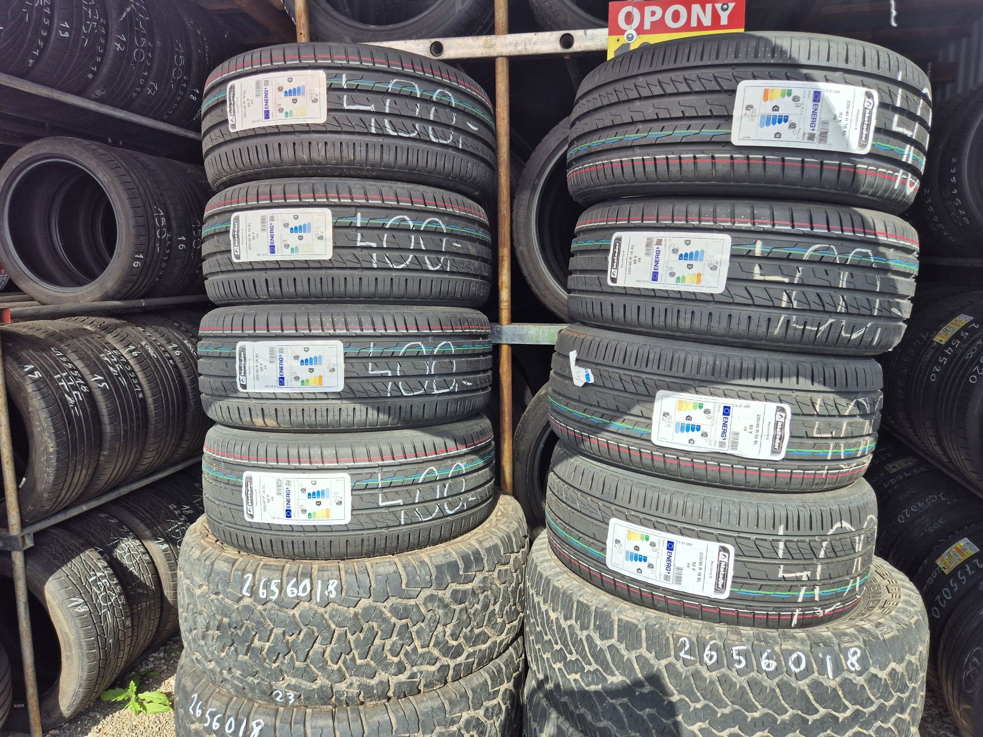 Opony Letnie 225/40/18 Nowe Matador