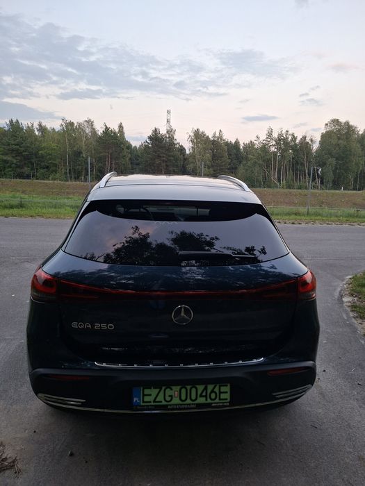 Mercedes eqa 250 r.2021 elektryk