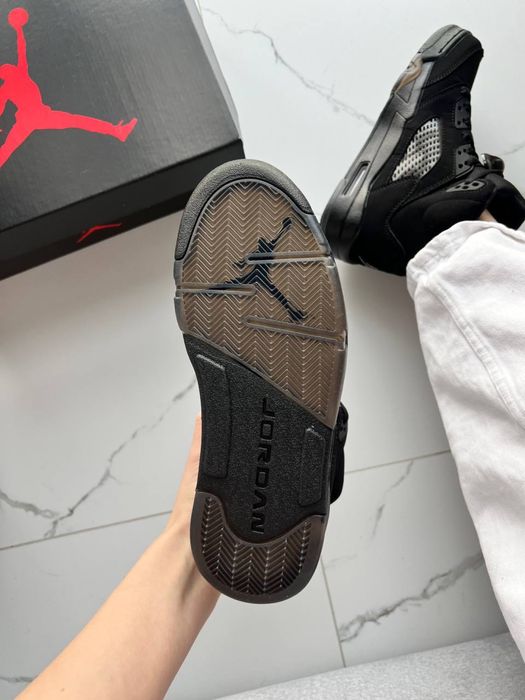 Кросівки Air Jordan 5 black retro cat | Nike | чорні