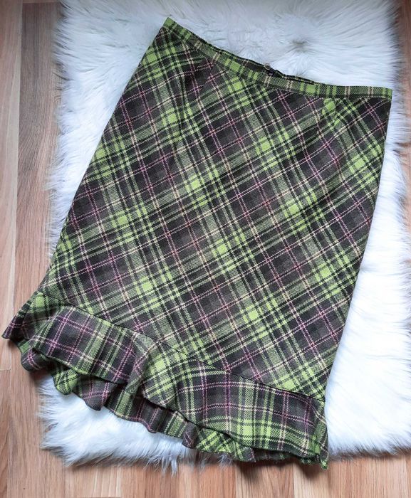 Розмір L-XL. Вовняна зелена спідниця міді в клітинку з рюшами H&M