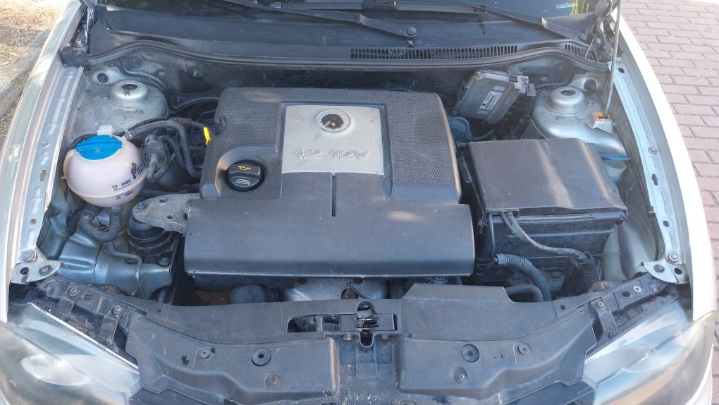 Seat ibiza 1.2i-12v 5p 2005