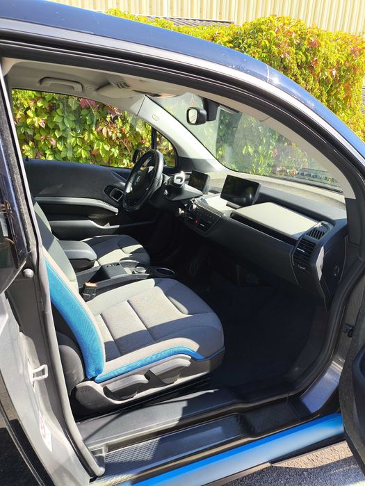 BMW I3 _ 94 Ah. Bem estimado