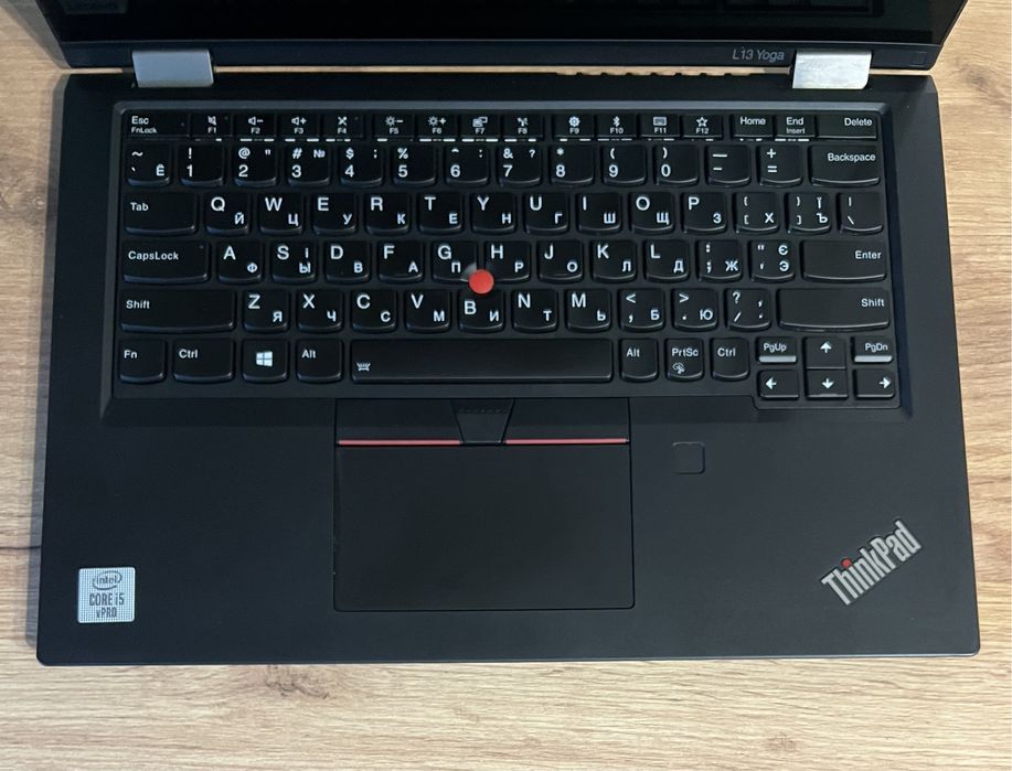 Lenovo Yoga i5-10310U 4ядра/16gb ddr4/256gb m2 ssd samsung/Full HD