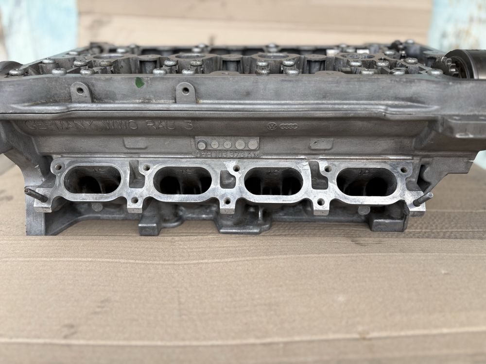 Головка блока ГБЦ Skoda SuperB,Audi A4 A6 C5,B6B7,VW Passat B5 ALT 2.0