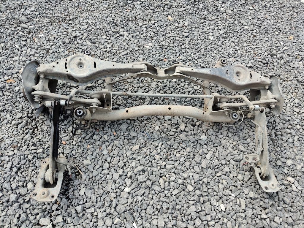 Wózek zawieszenie sanki trawers tył volkswagen passat b6 TDI sedan