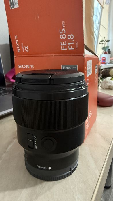 Продам об’єктив Sony FE 85mm f/1.8