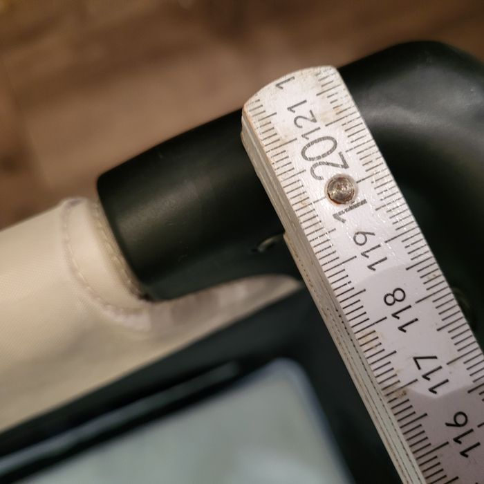 Łóżeczko skladane dla dziecka.