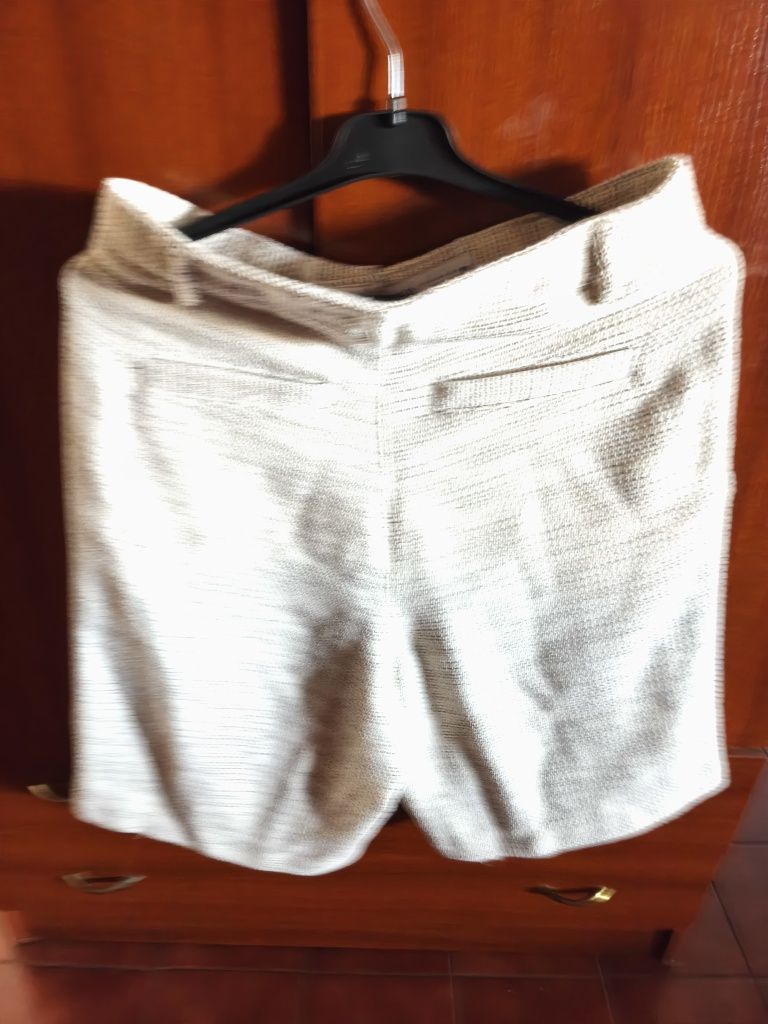 Calção novo e com etiqueta da Zara tamanho L