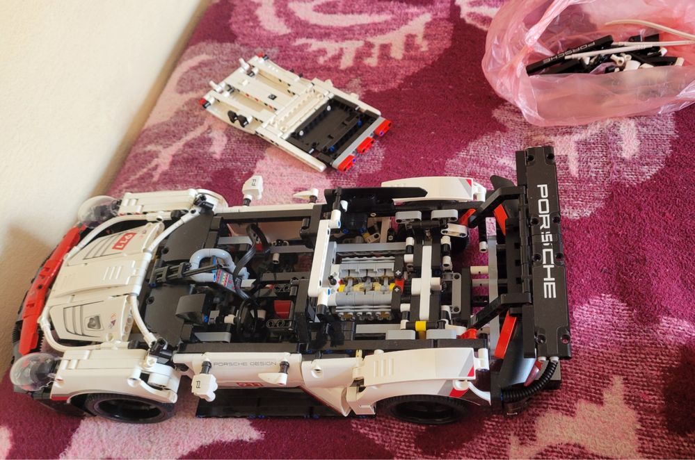 Lego Porsche 911 RSR