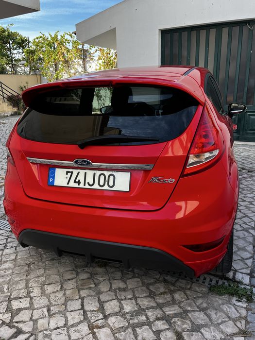 Ford Fiesta - Motor Novo - Carro que dá nas vistas