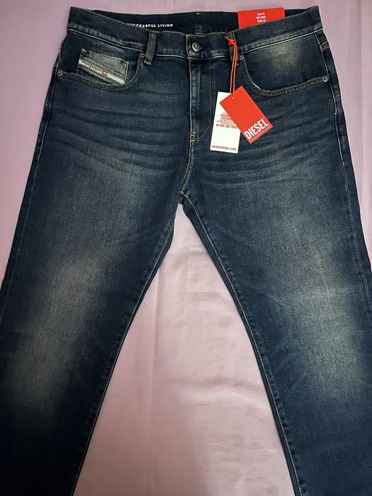 Wyprzedaż spodnie męskie Diesel.