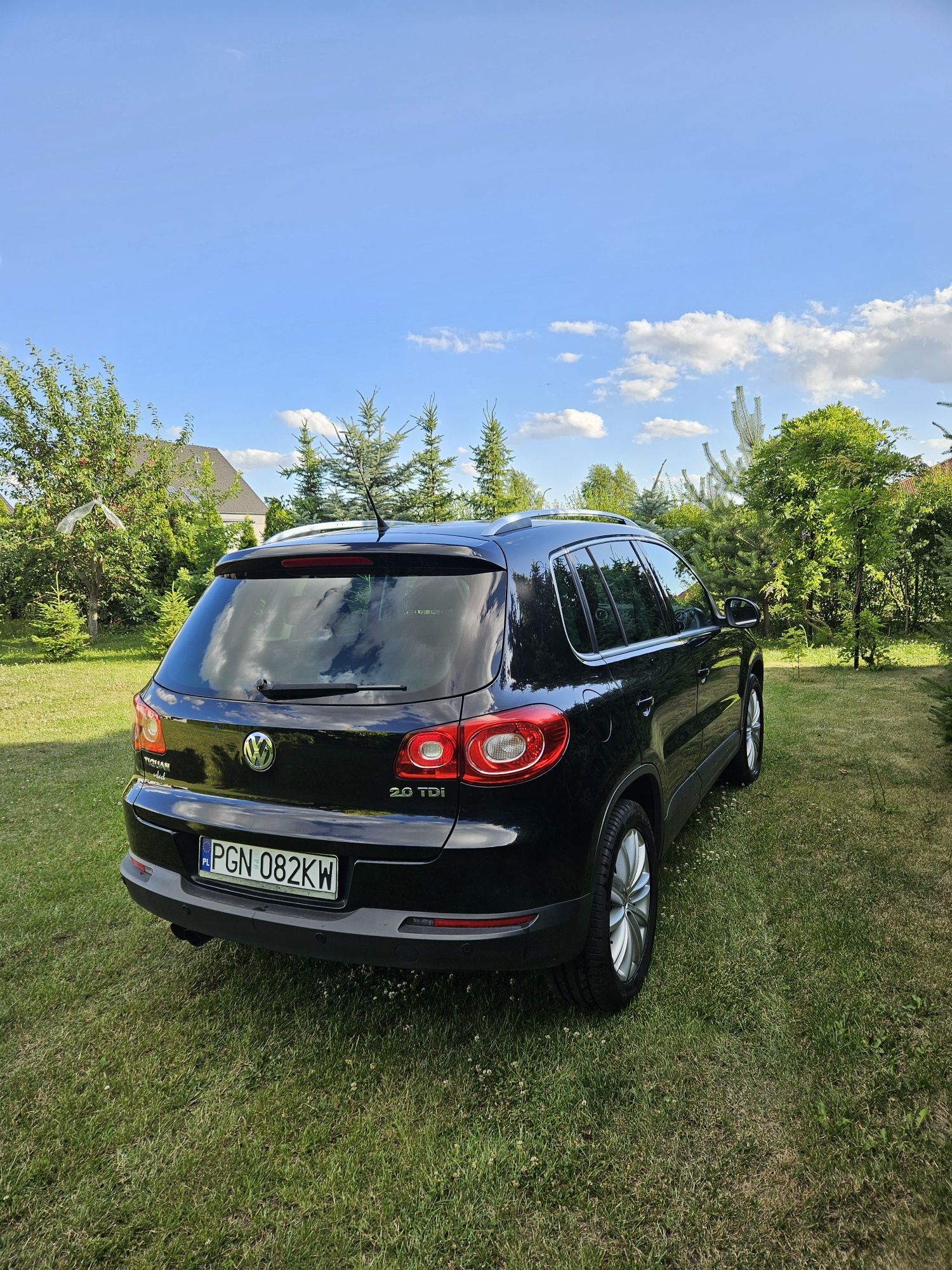 Volkswagen Tiguan z 2009 roku, 4x4, automat.
