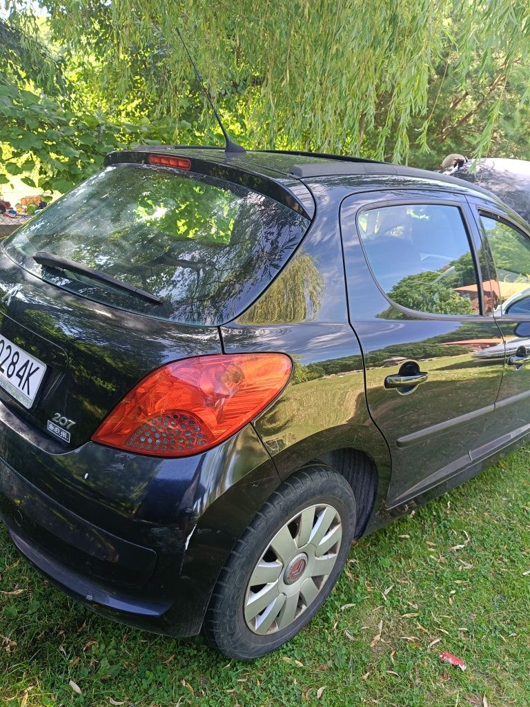 Peugeot 207 1.4 HDi