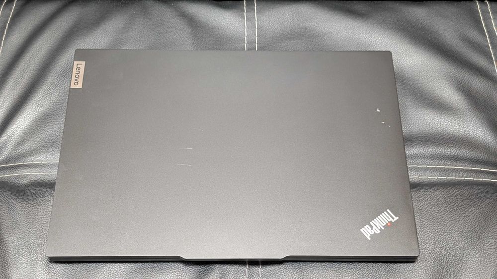 Lenovo ThinkPad E16 16" FHD+ IPS AMD Ryzen 5 7530U 24Gb