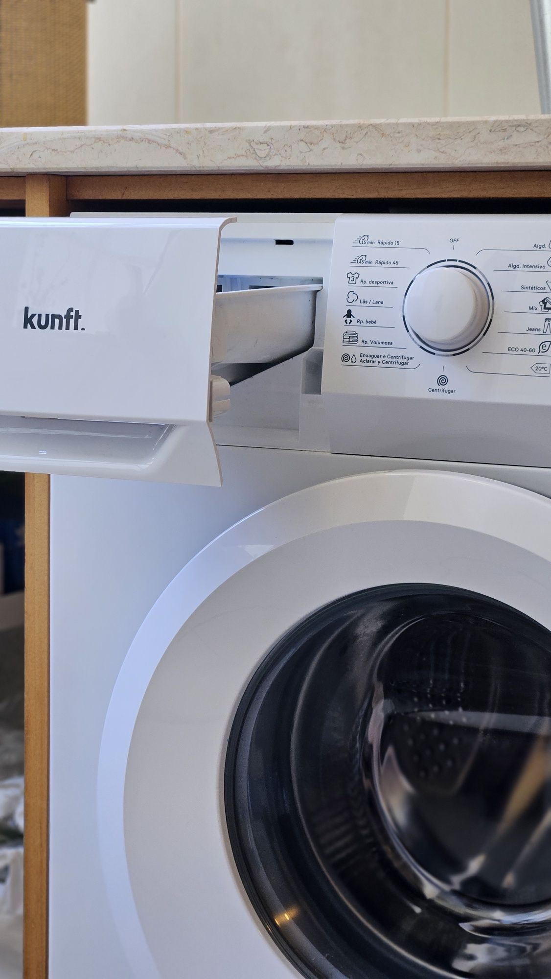 Máquina de lavar KUNFT 7kg 1400rpm