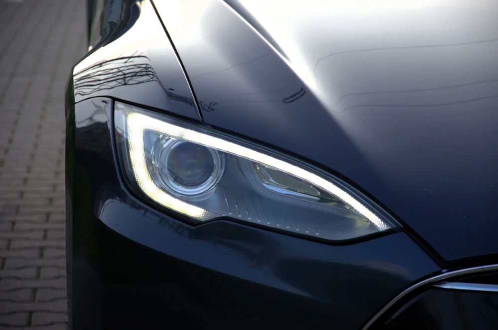 Tesla Model S BEZWYPADKOWA! Org. Lakier Stan Idealny!