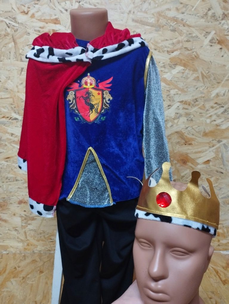 Карнавальный костюм короля король принц рыцарь
На 5-6 лет
Отличное сос