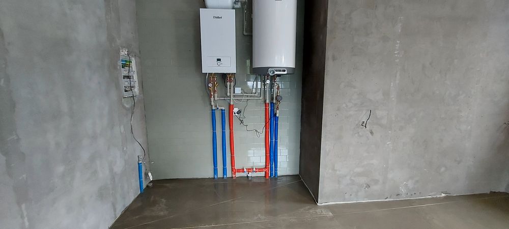 Сантехник и электрик