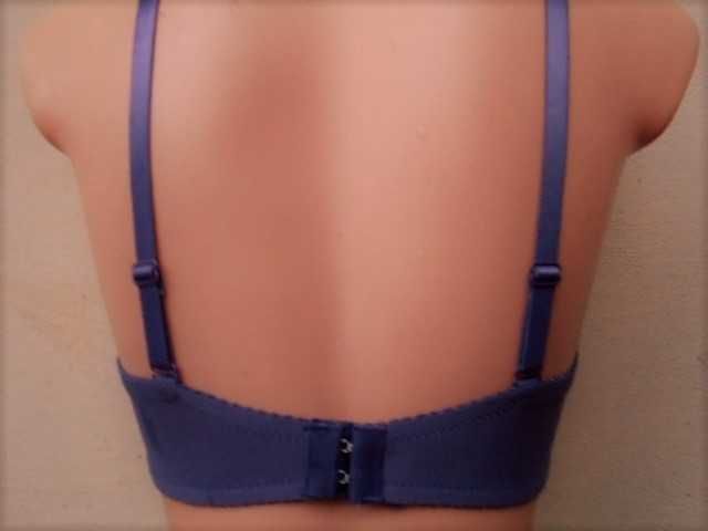 Han // biustonosz 85C zgaszony fiolet ozdobne ramiączka