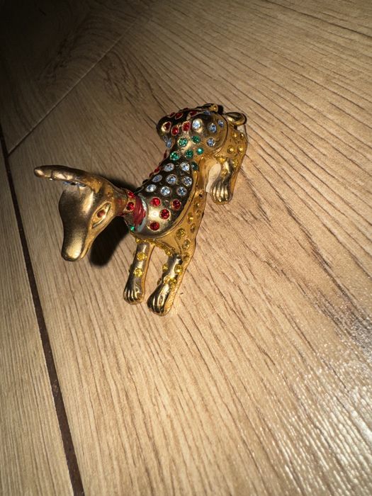Скринька зі стразами статуетка собоки