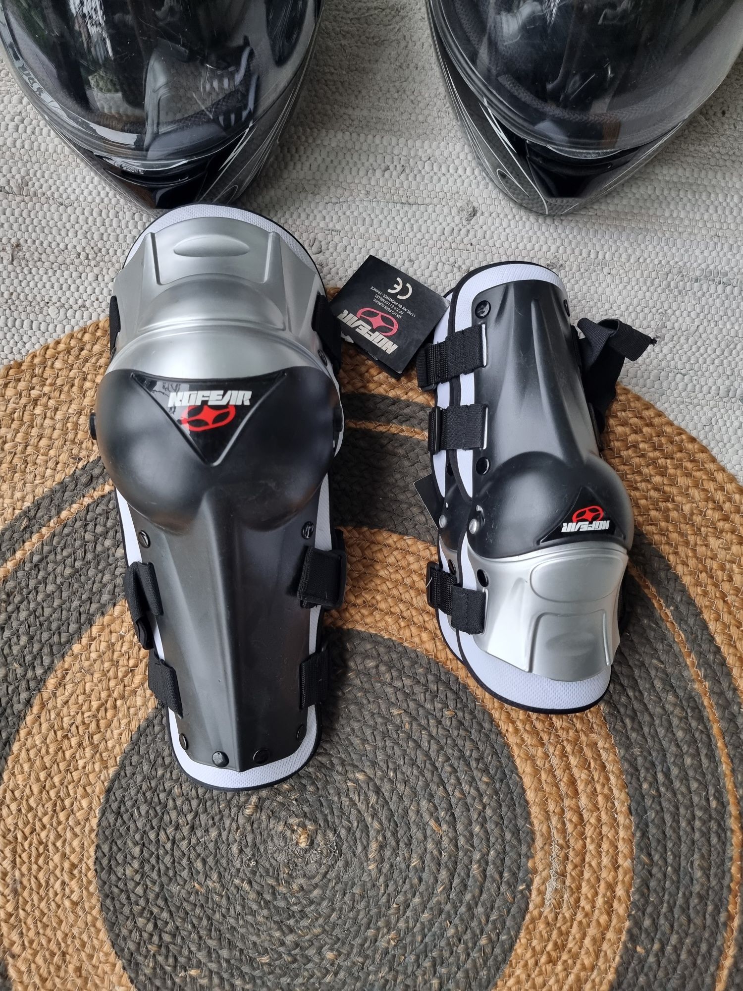 Kaski motocyklowe kask airoh ochraniacz okazja zobacz quad