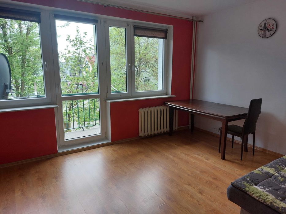 Sprzedam 3 pokojowe mieszkanie w centrum