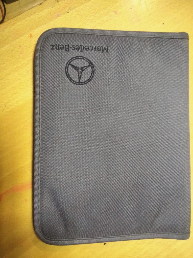 Bolsa de documentos Mercedes originais