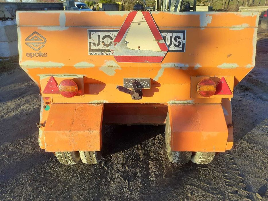 Piaskarka solarka posypywarka EPOKE 12/2