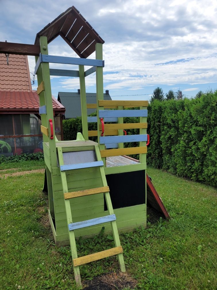 Plac zabaw używany ślizg