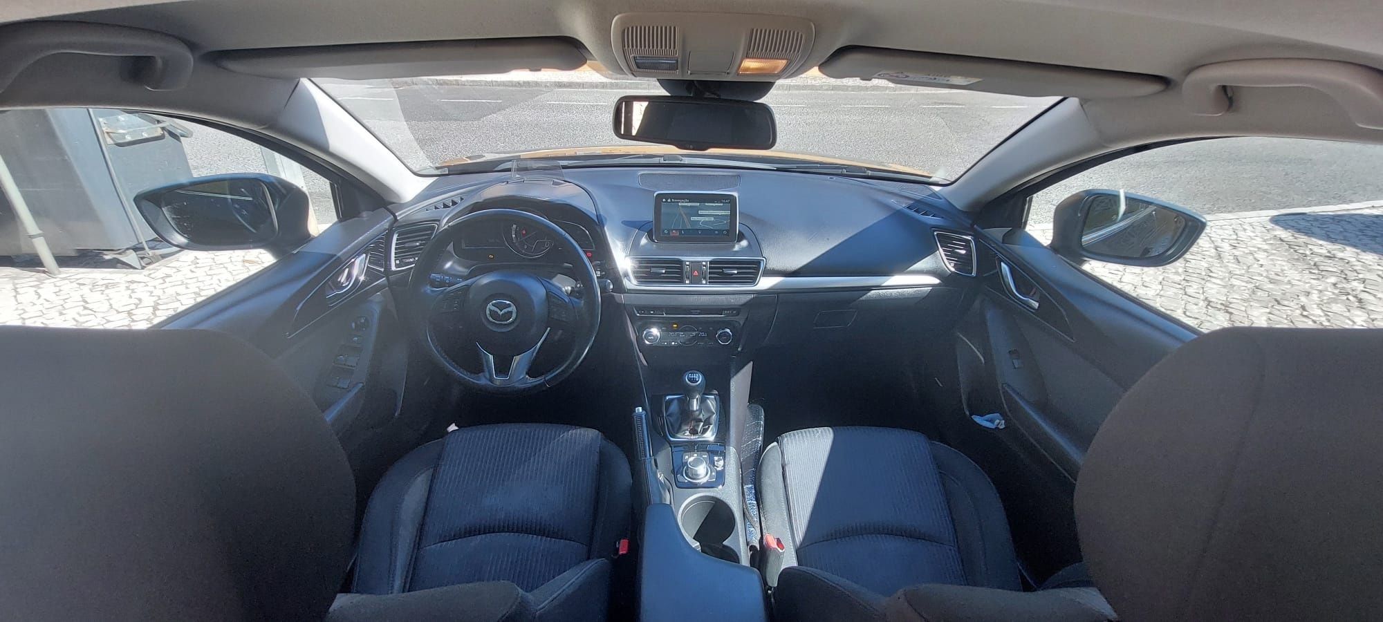 Mazda 3 1.5D Skyactive