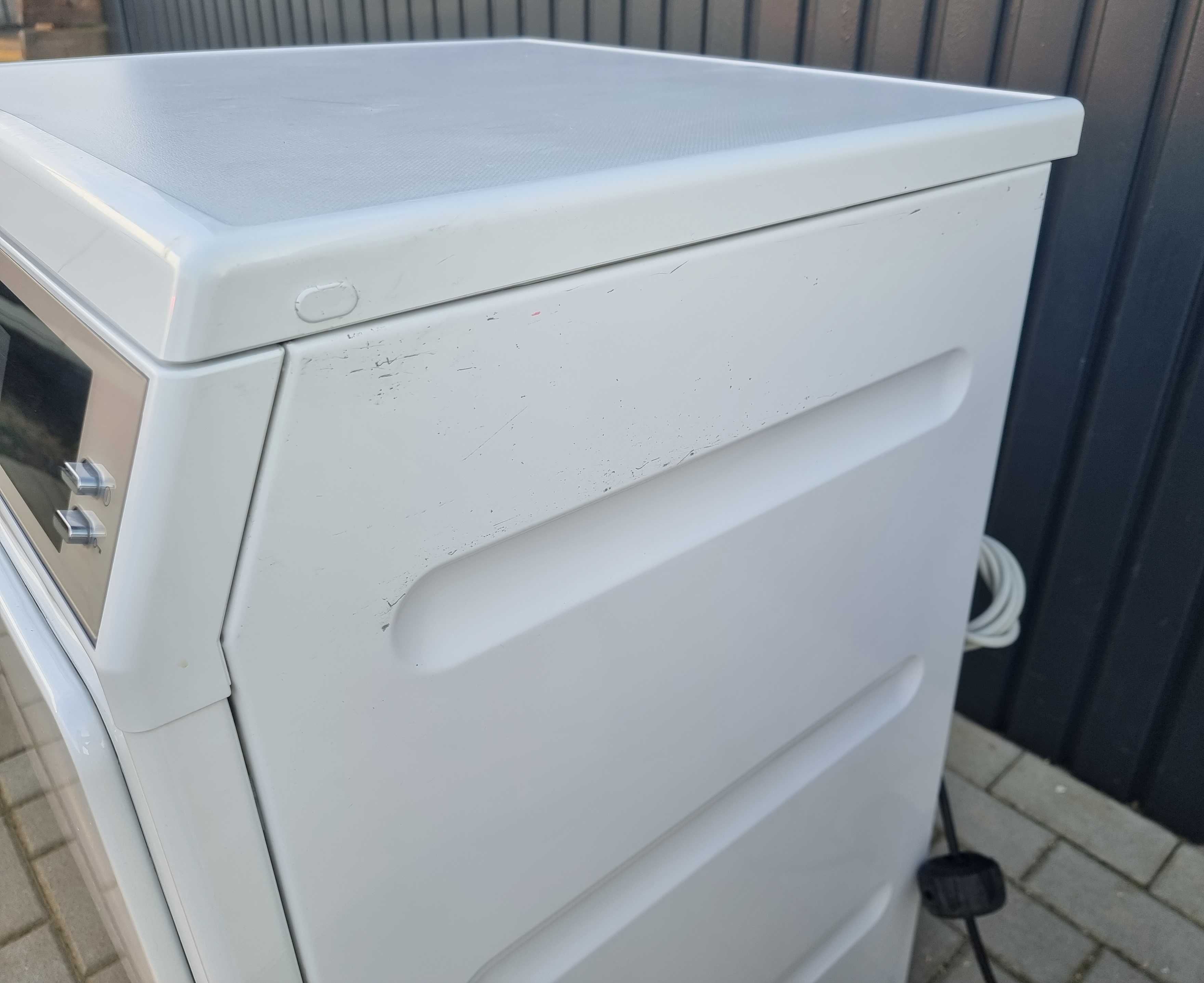 Suszarka kondensacyjna z pompą ciepła Miele T8007WP Supertronic,8kg,PL