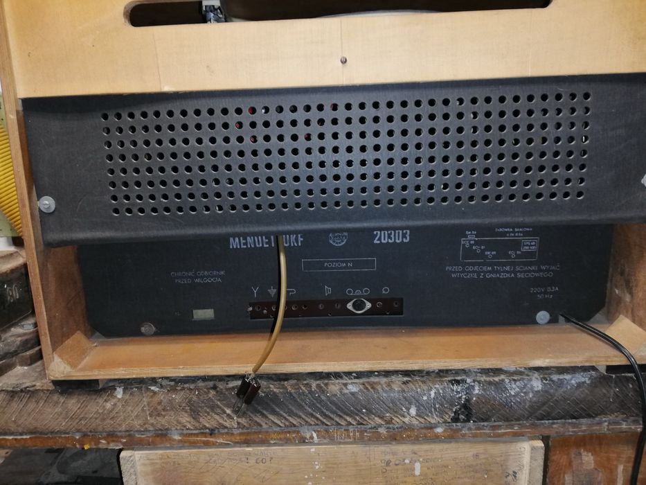 Radio Diora MENUET 6204 wraz z gramofonem