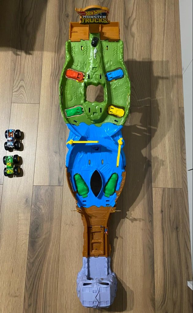 Tort monster truck