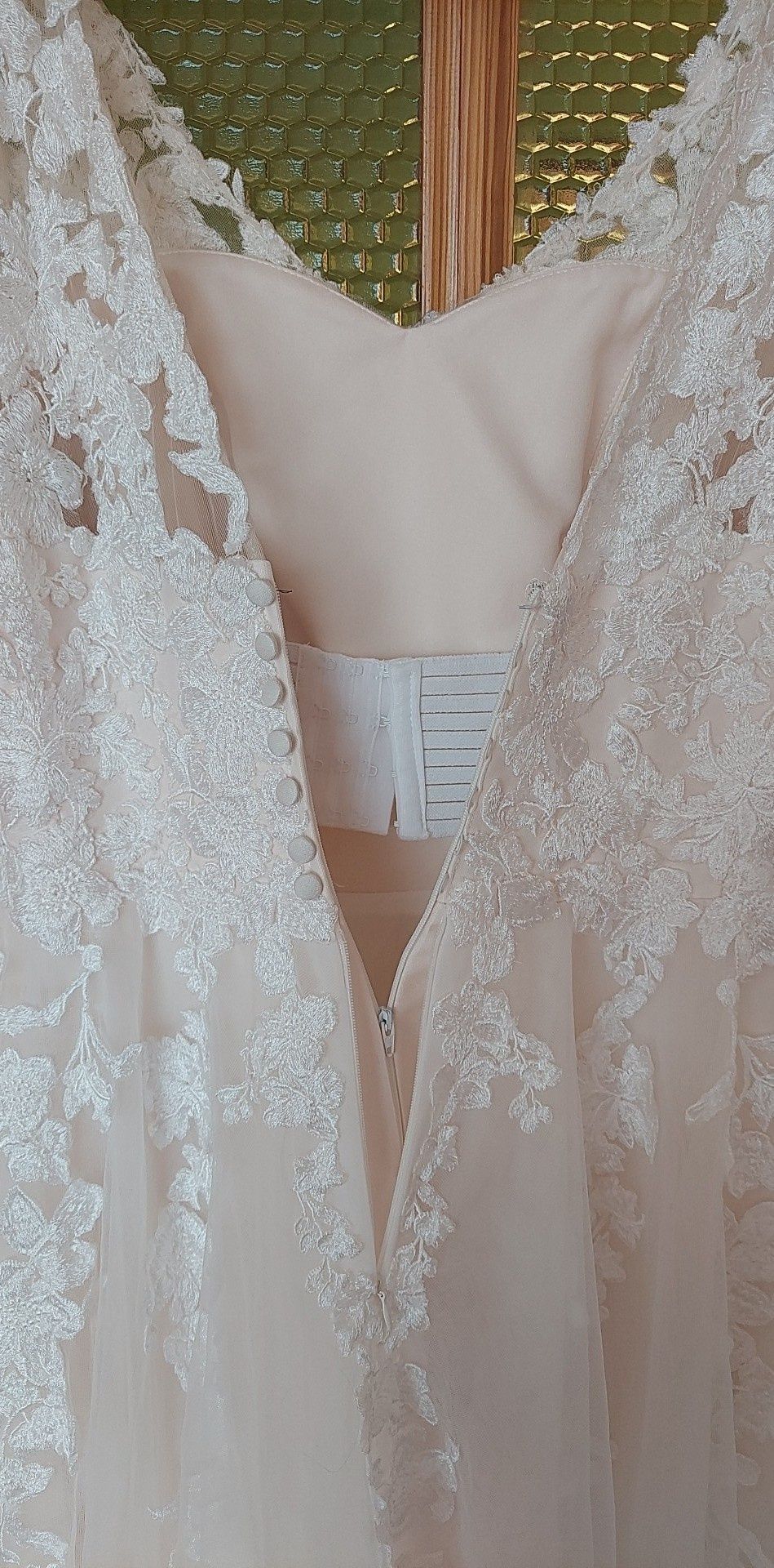 Suknia ślubna plus size