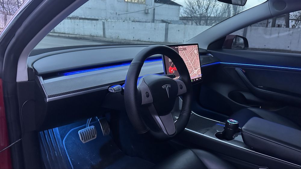 Продам Tesla model 3 2018 75 kwt