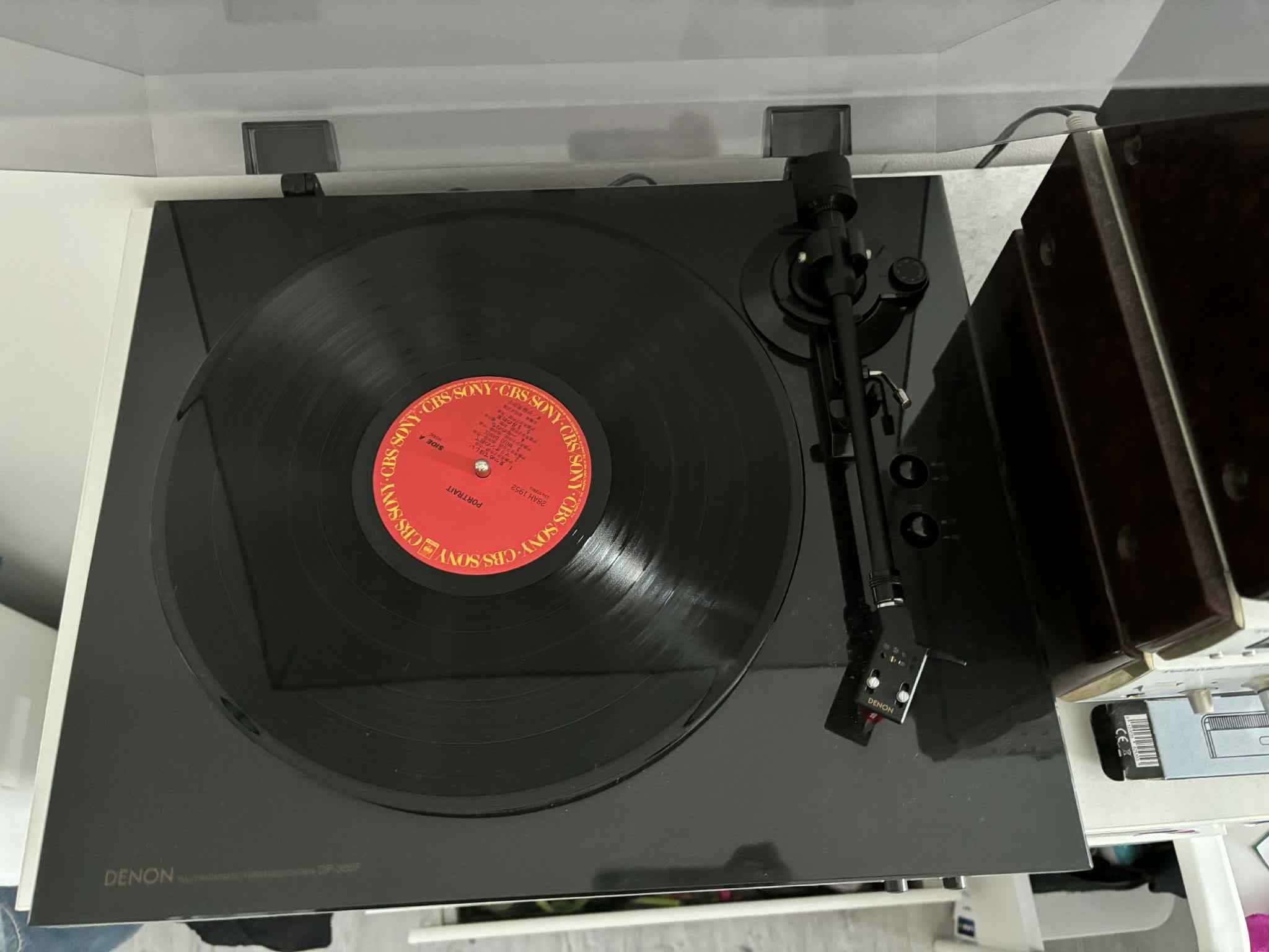 Gramofon Denon DP-300F z wkładką Ortofon 2m Red