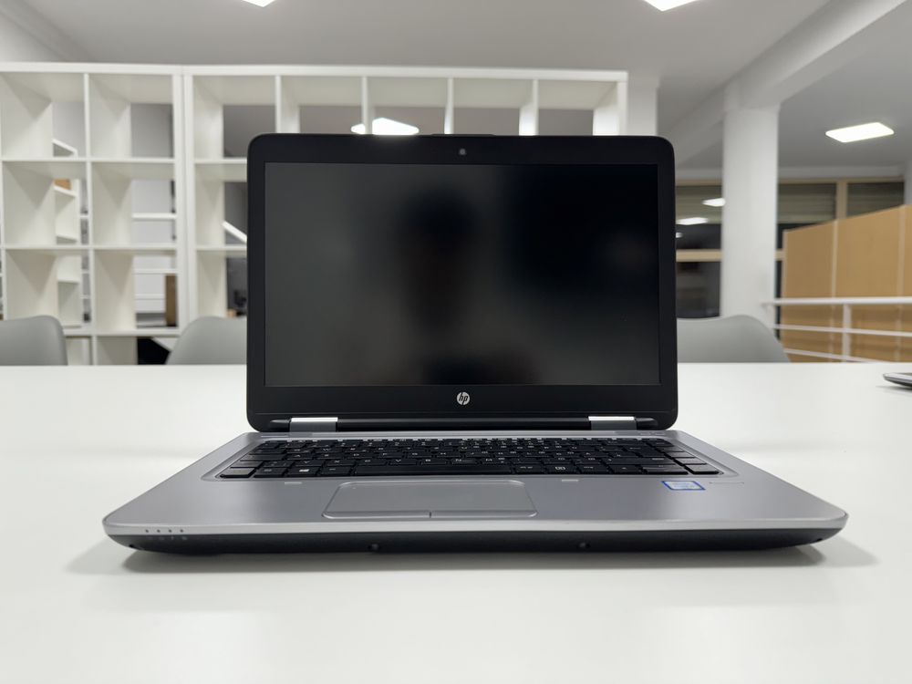 HP ProBook 640 G2 | i5-6200U | 8GB | 512Gb M.2 | 14" | 1 ANO GARANTIA