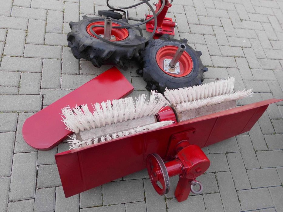 Profesjonalna zamiatarka-glebogryzarka spalinowa  Honda 5,5 HP -100 cm
