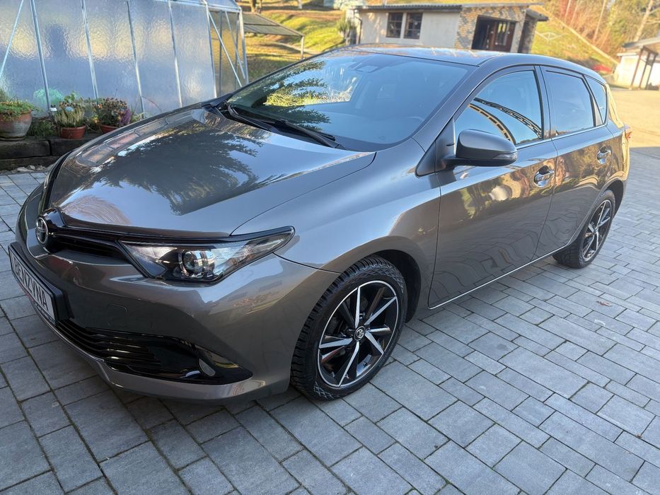 Toyota Auris AUTOMAT !! Maly Przebieg !! Nawigacja !!