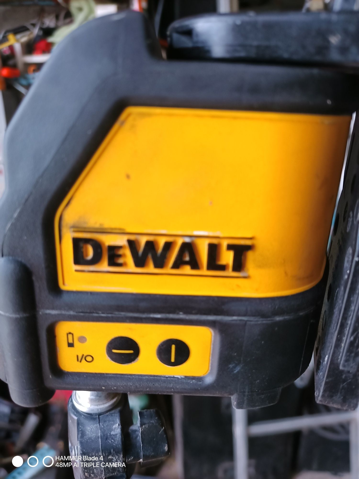 Laser DeWalt, ze statywem, super
