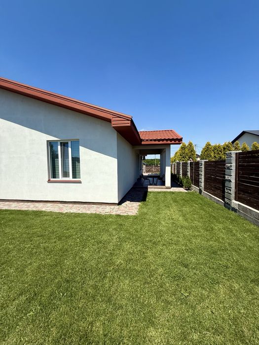 Довгострокова аренда затишного будинку - с.Братське