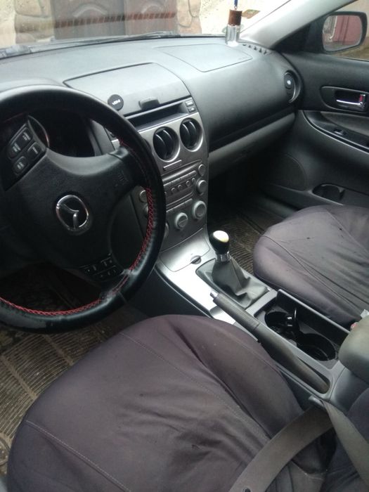 Продам Мазду 6 за стуканим двигоном