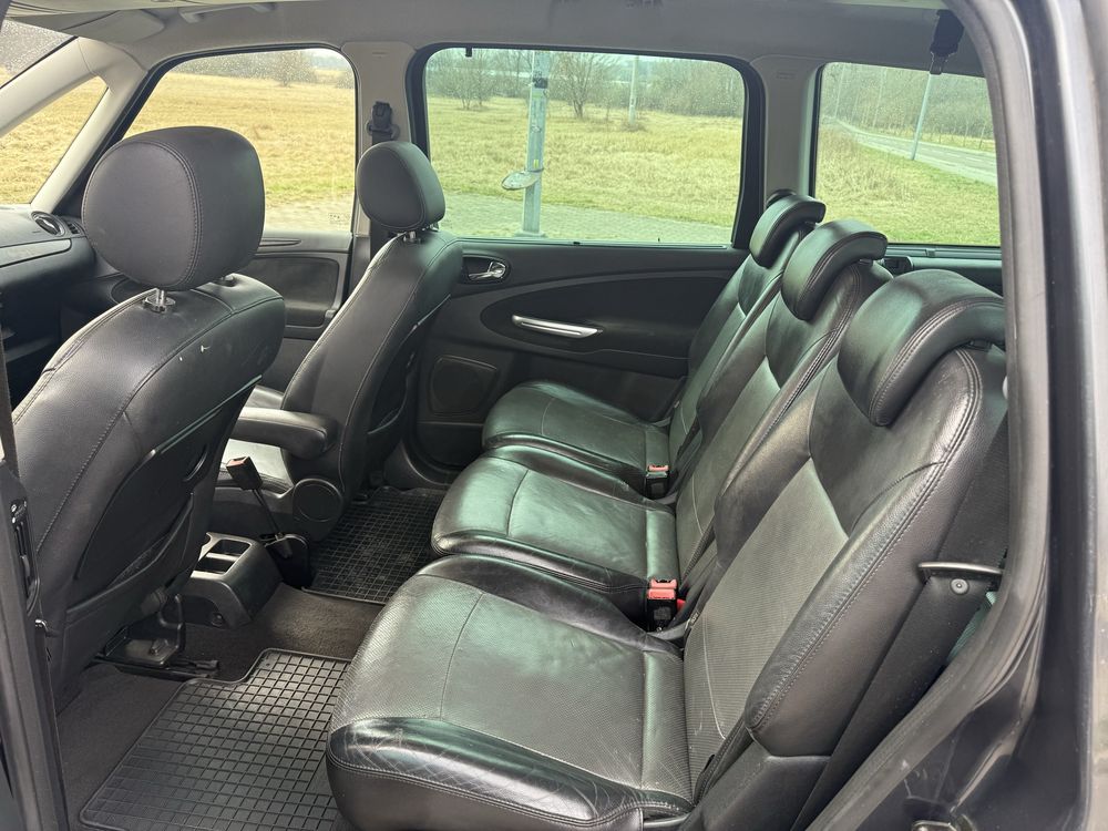 Ford galaxy 2.0 diesel 7 miejsc ghia panorama skóra mozliwa zamiana  !