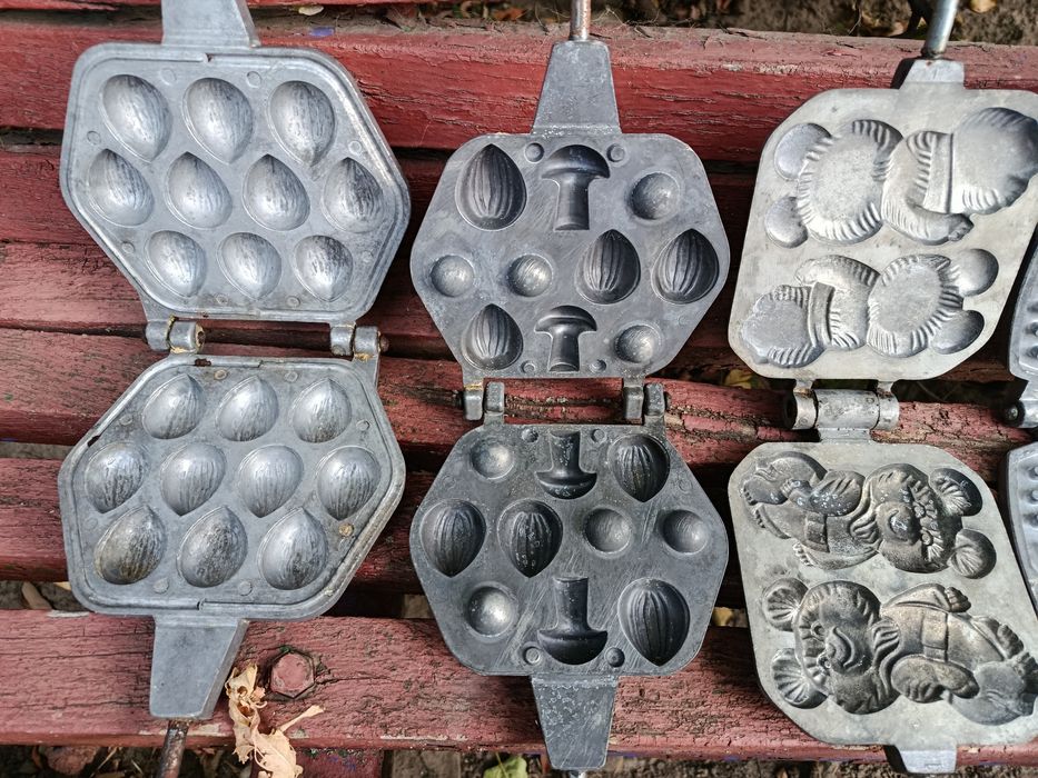 Форми для печива, цукерок, горішниця ведмедики вафельниця СССР