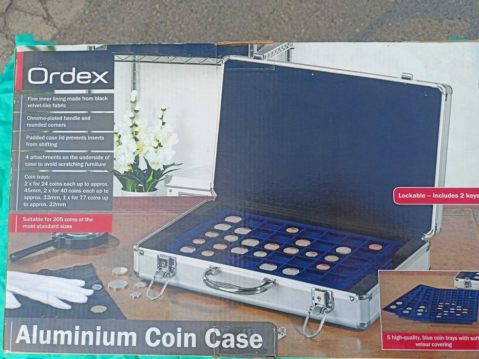 Walizka aluminiowa na monety