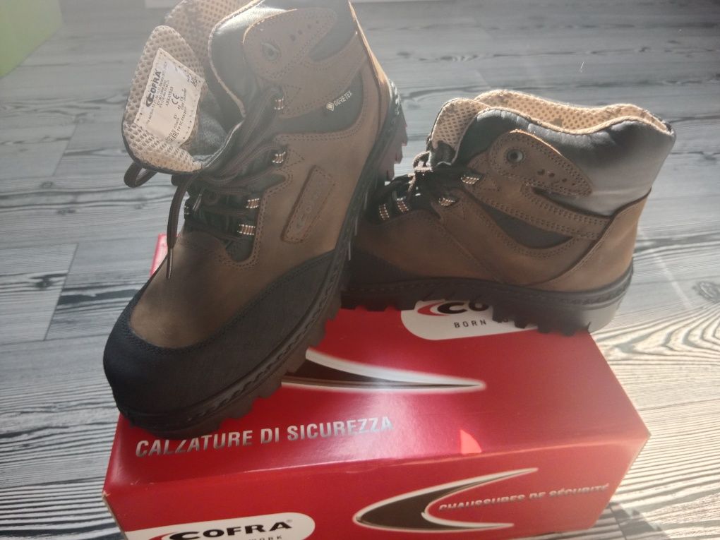 Buty robocze z podnoskiem Cofra 43
