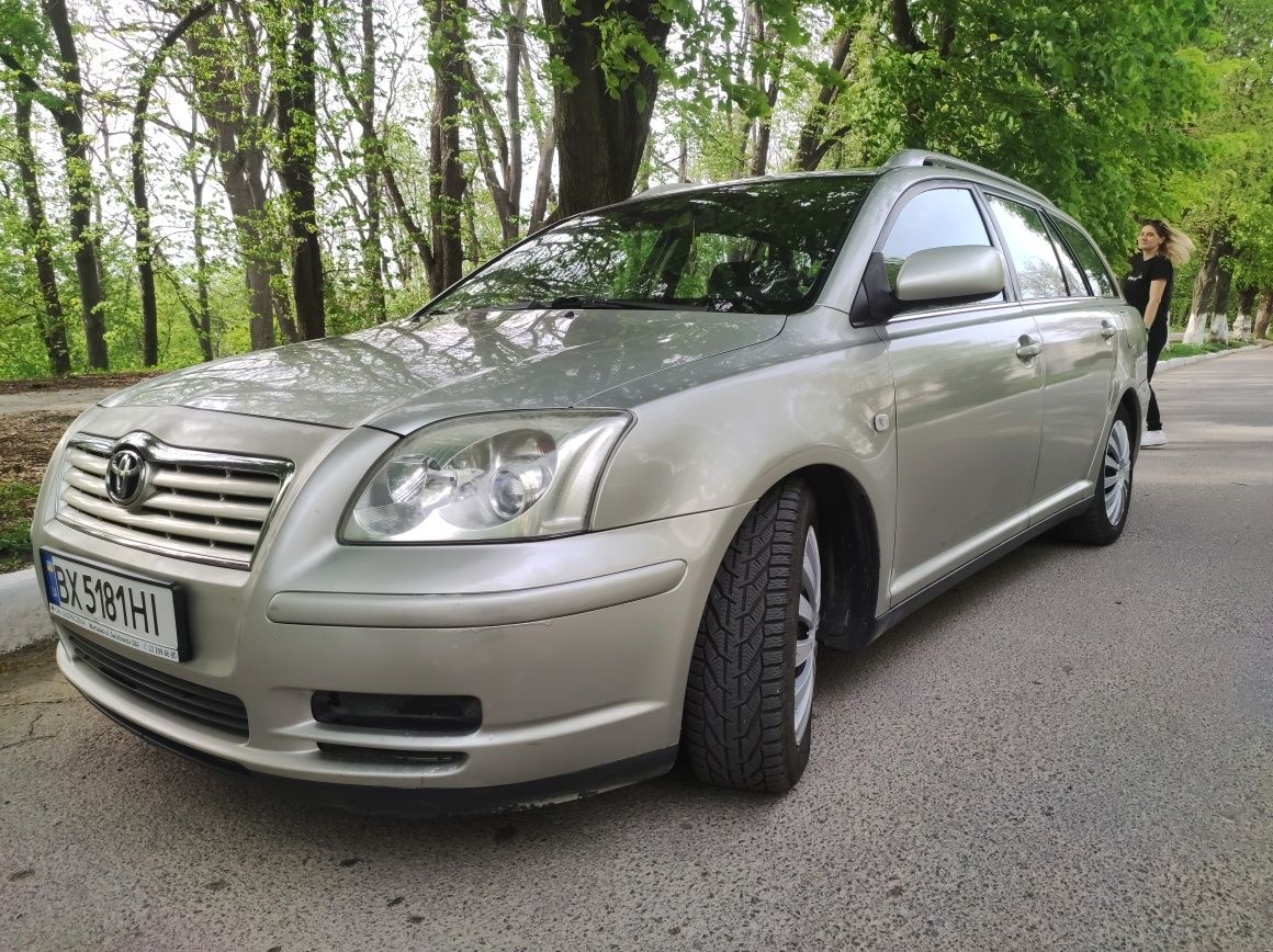 Продам Toyota AVENSIS T25