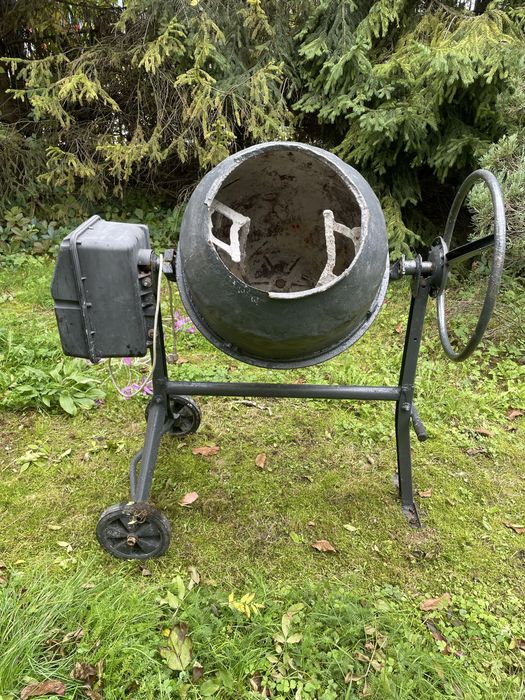 Betoniarka 230V 100 ltr