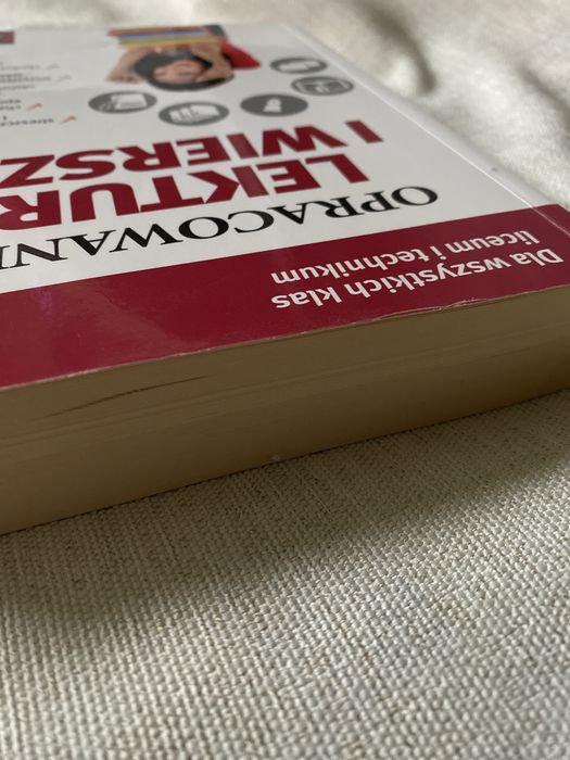 Opracowania lektur i wierszy dla wszystkich klas liceum i technikum